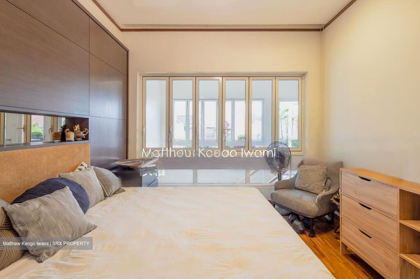 King's Road (D10), Semi-Detached #443179231